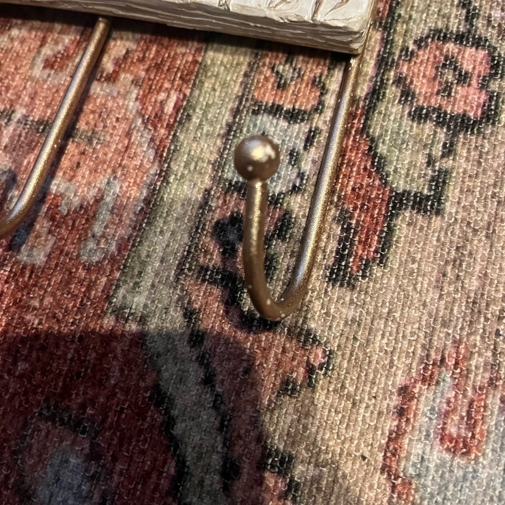 Floral Wall Hook Rack - Picture 3 of 5
